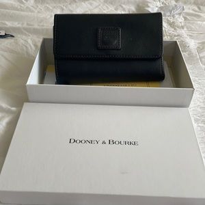 Dooney and Bourke wallet